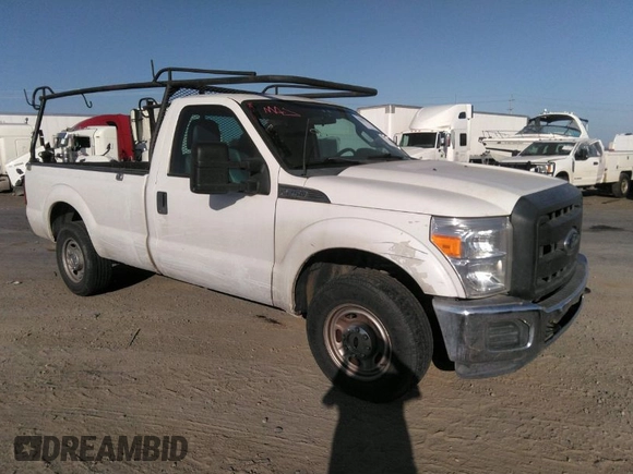 2014 Ford Super Duty F-250 SRW XL with VIN 1FTBF2A6XEEB79132, listed as a IAAI auction lot 39455654 with 180,128 mi miles. Bid and sale history available at carsss.com. Image 1.