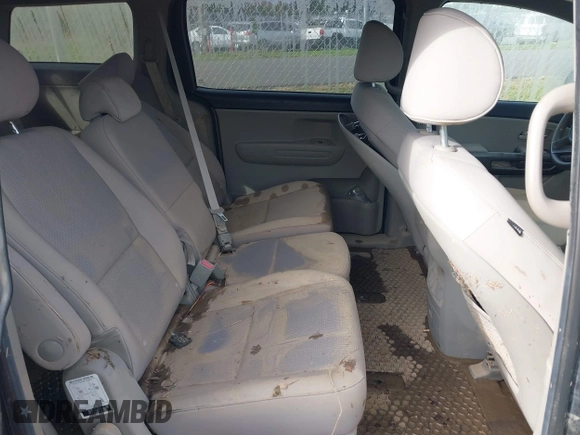 2020 Kia Sedona LX with VIN KNDMB5C1XL6618392, listed as a IAAI auction lot 40519236 with 27,890 mi miles. Bid and sale history available at carsss.com. Image 8.