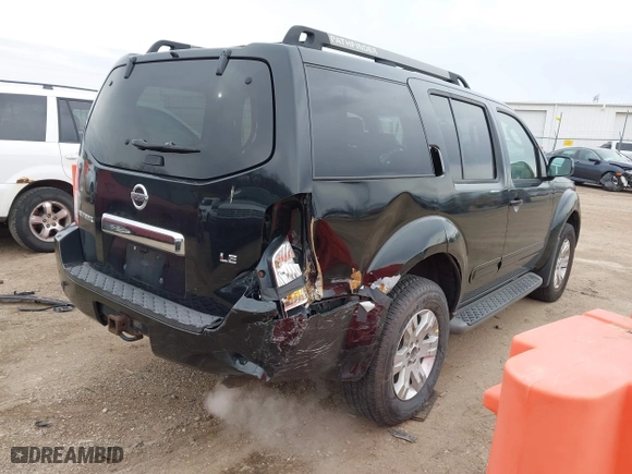 2005 Nissan Pathfinder LE with VIN 5N1AR18W35C787231, listed as a IAAI auction lot 41485147 with 171,396 mi miles. Bid and sale history available at carsss.com. Image 4.
