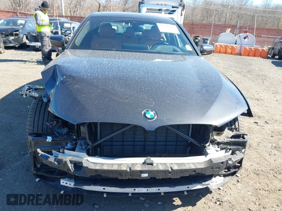 2021 BMW 5 Series 530i xDrive with VIN WBA13BJ05MCF37926, listed as a IAAI auction lot 41704102 with 22,072 mi miles and . Bid and sale history available at DreamBid. Image 12.