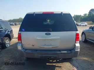 2005 Ford Expedition Special Service with VIN 1FMPU15575LA26271, listed as a IAAI auction lot 42378940 with 175,802 mi miles and . Bid and sale history available at DreamBid. Image 16.