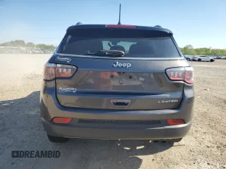 2020 Jeep Compass Limited z VIN 3C4NJCCB6LT114416, wystawiony jako Copart lot #55758575 z przebiegiem Nie podano mil oraz Szkoda całkowita • Salvage title. Historia ofert i sprzedaży dostępna na DreamBid. Obrazek 6.