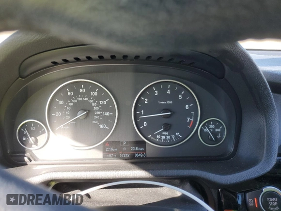 2017 BMW X3 sDrive28i with VIN 5UXWZ7C54H0U47165, listed as a Copart auction lot 49255465 with 57,242 mi miles and Salvage Title. Bid and sale history available at DreamBid. Image 9.