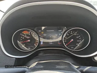 2019 Jeep Compass Latitude with VIN 3C4NJCBB4KT840548, listed as a Copart auction lot 61384165 with 113,434 mi miles and Clean title. Bid and sale history available at DreamBid. Image 9.