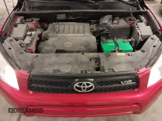 2006 Toyota RAV4 Sport with VIN JTMBK32V266003842, listed as a IAAI auction lot 41614629 with 168,196 mi miles. Bid and sale history available at carsss.com. Image 10.