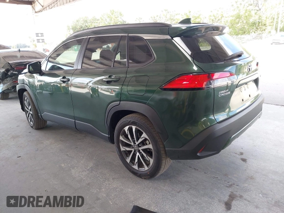 2023 Toyota Corolla Cross XLE с VIN 7MUDAAAGXPV063698, выставлен на аукционе IAAI как лот 42181158 с пробегом 22 983 миль миль и . История ставок и продаж доступна на DreamBid. Изображение 14.