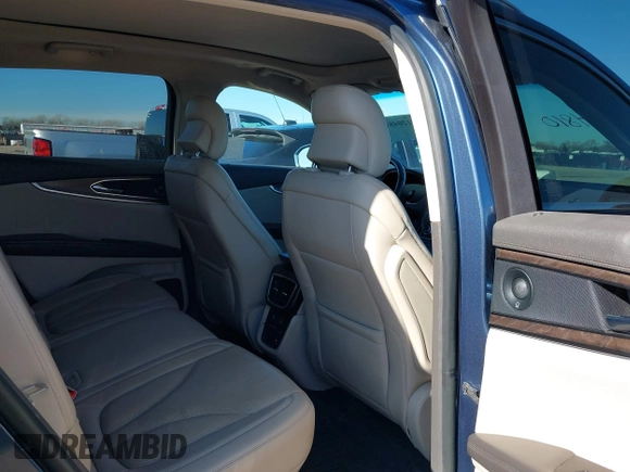 2019 Lincoln Nautilus Reserve with VIN 2LMPJ6LP3KBL51283, listed as a IAAI auction lot 41204810 with 91,184 mi miles and . Bid and sale history available at DreamBid. Image 8.