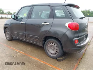2014 FIAT 500L Pop z VIN ZFBCFAAH8EZ000209, wystawiony jako IAAI lot #42441433 z przebiegiem 153 795 mil mil oraz . Historia ofert i sprzedaży dostępna na DreamBid. Obrazek 3.