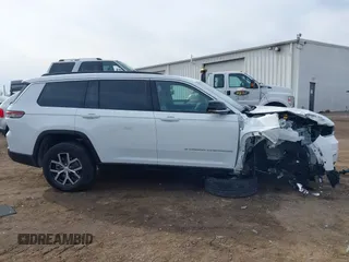 2024 Jeep Grand Cherokee Limited with VIN 1C4RJKBG2R8625086, listed as a IAAI auction lot 41461558 with 3,001 mi miles and . Bid and sale history available at DreamBid. Image 14.
