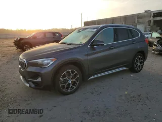 2022 BMW X1 sDrive28i with VIN WBXJG7C05N5V08966, listed as a Copart auction lot 86360594 with 39,514 mi miles and Clean Title. Bid and sale history available at carsss.com. Image 1.