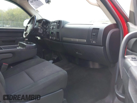 2011 Chevrolet Silverado 1500 LT with VIN 3GCPKSE37BG303301, listed as a IAAI auction lot 42097369 with 175,611 mi miles and . Bid and sale history available at DreamBid. Image 5.