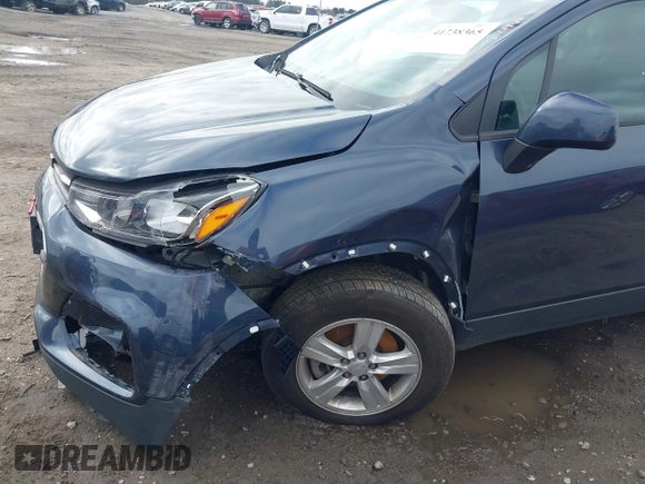 2019 Chevrolet Trax LS with VIN 3GNCJNSB4KL270755, listed as a IAAI auction lot 41738365 with 90,750 mi miles and . Bid and sale history available at DreamBid. Image 17.