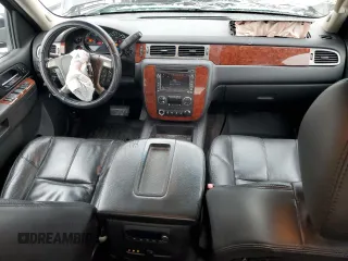 2011 Chevrolet Silverado 3500HD DRW LTZ with VIN 1GC4K1C80BF207734, listed as a Copart auction lot 83977264 with 365,829 mi miles and Salvage Title. Bid and sale history available at carsss.com. Image 8.