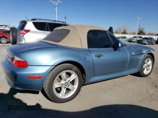 2002 BMW Z3 2.5i with VIN 4USCN33452LK51624, listed as a Copart auction lot 47388825 with 100,044 mi miles and Salvage Title. Bid and sale history available at carsss.com. Image 3.