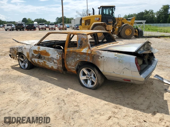 1985 Chevrolet Monte Carlo Sport SS с VIN 1G1GZ37GXFR115095, выставлен на аукционе Copart как лот 62680814 с пробегом Не указан миль и На запчасти • Non repairable. История ставок и продаж доступна на DreamBid. Изображение 2.
