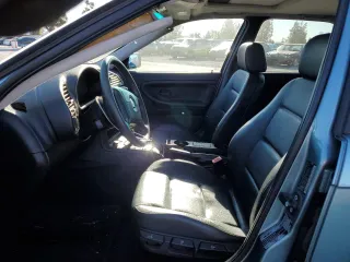 1997 BMW 3 Series 318iA with VIN WBACC0328VEK23640, listed as a Copart auction lot 88345505 with 202,044 mi miles and Salvage Title. Bid and sale history available at carsss.com. Image 7.