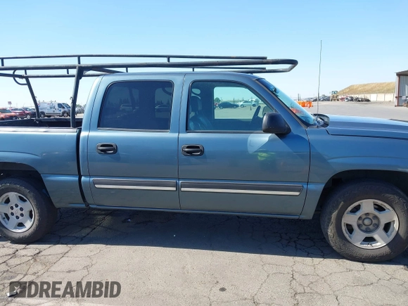 2006 Chevrolet Silverado 1500 LT1 with VIN 2GCEK13T861148180, listed as a IAAI auction lot 42201901 with 461,872 mi miles and . Bid and sale history available at DreamBid. Image 13.