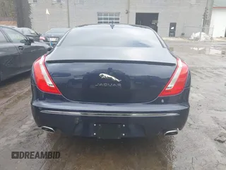 2015 Jaguar XJ Portfolio with VIN SAJWJ2GD0F8V83497, listed as a IAAI auction lot 41697285 with 52,311 mi miles and . Bid and sale history available at DreamBid. Image 16.