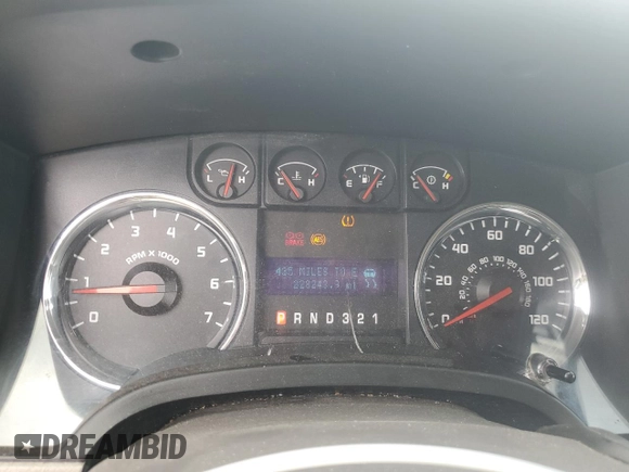 2009 Ford F-150 XL with VIN 1FTPW14V69FA77961, listed as a Copart auction lot 60561585 with 228,243 mi miles and Clean title. Bid and sale history available at DreamBid. Image 9.