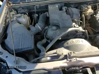 2004 Chevrolet Colorado Z85 with VIN 1GCCS148848180655, listed as a Copart auction lot 84106774 with 277,118 mi miles and Salvage title. Bid and sale history available at DreamBid. Image 13.