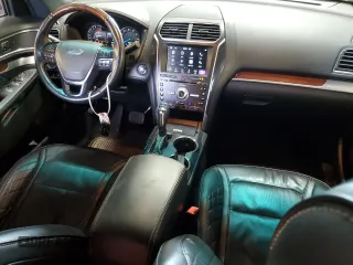 2017 Ford Explorer Platinum with VIN 1FM5K8HTXHGB84262, listed as a Copart auction lot 59266165 with 50,702 mi miles and Salvage title. Bid and sale history available at DreamBid. Image 8.