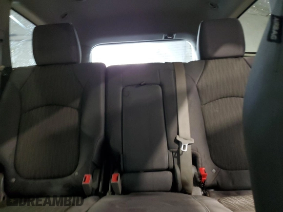 2015 Chevrolet Traverse LS z VIN 1GNKVFKD0FJ240866, wystawiony jako Copart lot #54148395 z przebiegiem 154 170 mil mil oraz Szkoda całkowita • Salvage title. Historia ofert i sprzedaży dostępna na DreamBid. Obrazek 10.