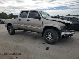 2003 Chevrolet Silverado 1500HD LS z VIN 1GCGC13U33F239621, wystawiony jako Copart lot #71950024 z przebiegiem Nie podano mil oraz Szkoda całkowita • Salvage title. Historia ofert i sprzedaży dostępna na DreamBid. Obrazek 4.