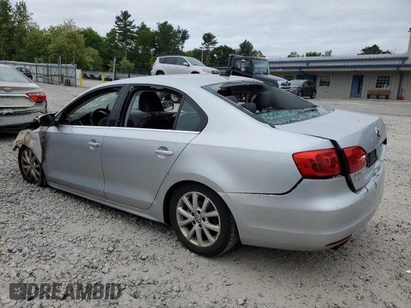 2013 Volkswagen Jetta SE z VIN 3VWDP7AJ2DM368936, wystawiony jako Copart lot #57335015 z przebiegiem Nie podano mil oraz Czysty tytuł • Clean title. Historia ofert i sprzedaży dostępna na DreamBid. Obrazek 2.
