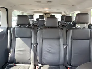 2018 Ford Transit Passenger XL z VIN 1FBZX2YG2JKB39878, wystawiony jako Copart lot #54557905 z przebiegiem 132 974 mil mil oraz Szkody całkowita. Historia ofert i sprzedaży dostępna na DreamBid. Obrazek 10.