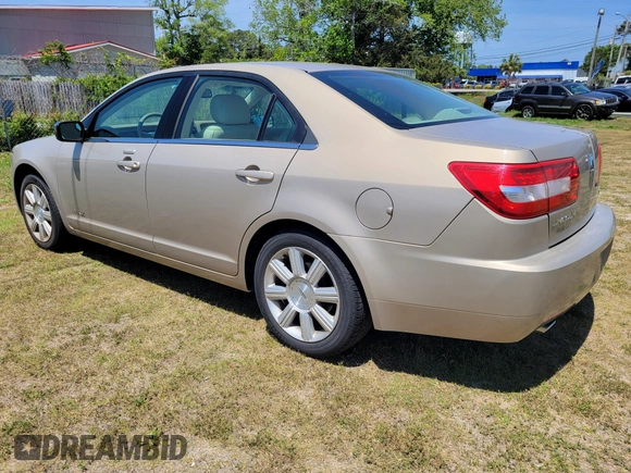 2007 Lincoln MKZ with VIN 3LNHM26T77R667027, listed as a IAAI auction lot 42176330 with 42,852 mi miles and . Bid and sale history available at carsss.com. Image 3.