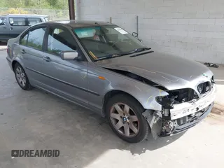 2003 BMW 3 Series 325i z VIN WBAEV33423KL89219, wystawiony jako IAAI lot #42181064 z przebiegiem 143 502 mil mil oraz . Historia ofert i sprzedaży dostępna na DreamBid. Obrazek 1.