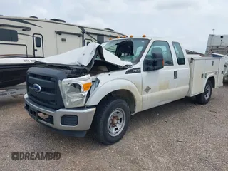 2011 Ford F-250 XL with VIN 1FT7X2AT4BEC33450, listed as a IAAI auction lot 39410571 with Not provided miles and . Bid and sale history available at DreamBid. Image 2.