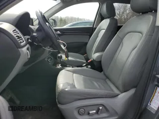 2016 Audi Q3 Premium Plus with VIN WA1EFCFS3GR003165, listed as a Copart auction lot 51304395 with 105,127 mi miles and Salvage Title. Bid and sale history available at carsss.com. Image 7.