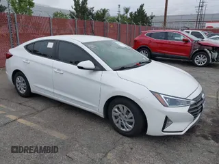 2020 Hyundai Elantra SE with VIN 5NPD74LF4LH622614, listed as a IAAI auction lot 42057862 with 62,826 mi miles. Bid and sale history available at carsss.com. Image 1.