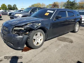 2005 Dodge Magnum SE z VIN 2D4FV48V55H533891, wystawiony jako Copart lot #74751644 z przebiegiem 287 869 mil mil oraz Szkoda całkowita • Salvage title. Historia ofert i sprzedaży dostępna na DreamBid. Obrazek 1.