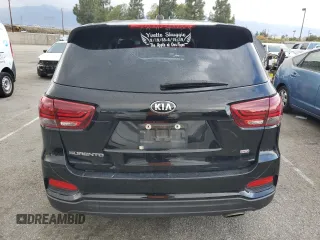 2019 Kia Sorento LX with VIN 5XYPG4A36KG568194, listed as a Copart auction lot 48190995 with 108,150 mi miles and Salvage Title. Bid and sale history available at carsss.com. Image 6.