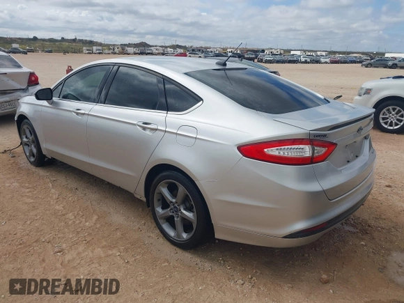 2014 Ford Fusion SE with VIN 3FA6P0HD9ER128392, listed as a IAAI auction lot 41893300 with 109,907 mi miles and . Bid and sale history available at DreamBid. Image 3.