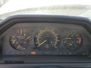 1990 Mercedes-Benz 300 with VIN WDBEA51D0LB167029, listed as a Copart auction lot 68581534 with 184,595 mi miles and Salvage Title. Bid and sale history available at carsss.com. Image 9.