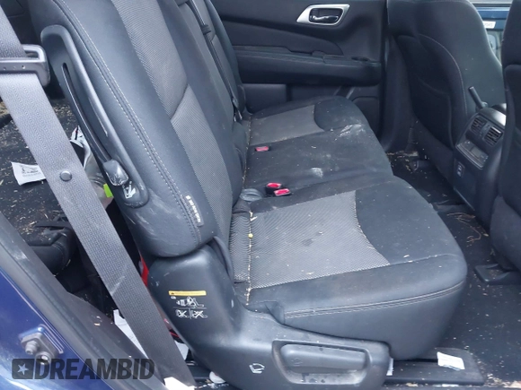 2018 Nissan Pathfinder SV z VIN 5N1DR2MM1JC636244, wystawiony jako IAAI lot #41081084 z przebiegiem 114 711 mil mil oraz . Historia ofert i sprzedaży dostępna na DreamBid. Obrazek 8.