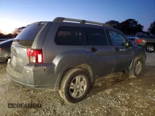 2007 Mitsubishi Endeavor LS with VIN 4A4MM21S67E031406, listed as a Copart auction lot 83796144 with 318,246 mi miles and Salvage Title. Bid and sale history available at carsss.com. Image 3.