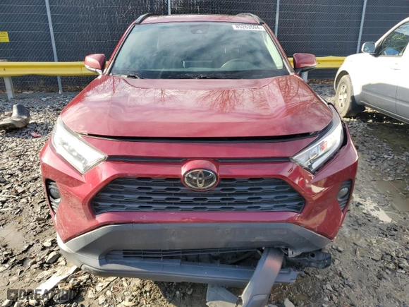 2019 Toyota RAV4 XLE with VIN 2T3P1RFV5KW059370, listed as a Copart auction lot 85263594 with 73,808 mi miles and Salvage Title. Bid and sale history available at carsss.com. Image 5.