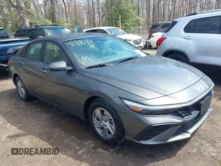 2025 Hyundai Elantra SE z VIN KMHLL4DG0SU855615, wystawiony jako IAAI lot #41887162 z przebiegiem 24 180 mil mil oraz . Historia ofert i sprzedaży dostępna na DreamBid. Obrazek 1.
