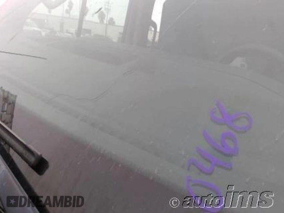 2020 Ford Transit Cargo z VIN 1FTBR1Y81LKB76529, wystawiony jako IAAI lot #42835283 z przebiegiem 131 910 mil mil oraz . Historia ofert i sprzedaży dostępna na DreamBid. Obrazek 17.