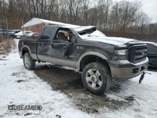2005 Ford F-250 XL z VIN 1FTSW21P85EA55966, wystawiony jako Copart lot #53452015 z przebiegiem 314 650 mil mil oraz Nie do naprawy • Non repairable. Historia ofert i sprzedaży dostępna na DreamBid. Obrazek 4.