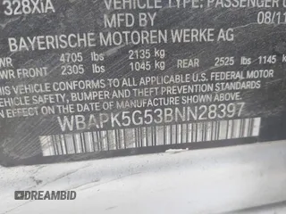2011 BMW 3 Series 328i xDrive z VIN WBAPK5G53BNN28397, wystawiony jako IAAI lot #42095389 z przebiegiem 112 275 mil mil oraz . Historia ofert i sprzedaży dostępna na DreamBid. Obrazek 9.