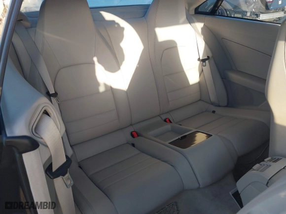 2011 Mercedes-Benz E-Class E 350 with VIN WDDKJ5GB5BF070741, listed as a IAAI auction lot 41552948 with 54,640 mi miles. Bid and sale history available at carsss.com. Image 8.