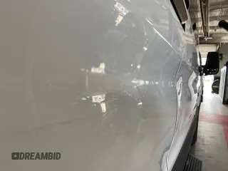 2018 Ford Transit с VIN 1FTYE1YM9JKB52110, выставлен на аукционе IAAI как лот 42610426 с пробегом 156 532 миль миль и . История ставок и продаж доступна на DreamBid. Изображение 41.