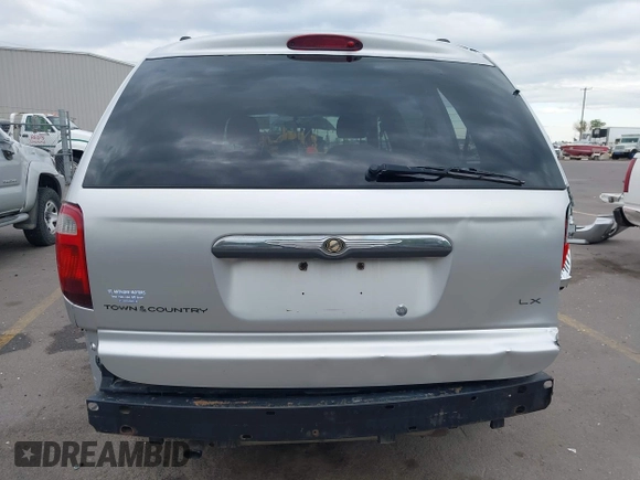 2007 Chrysler Town & Country with VIN 2A4GP44R27R191148, listed as a IAAI auction lot 42171218 with 150,670 mi miles and . Bid and sale history available at DreamBid. Image 17.