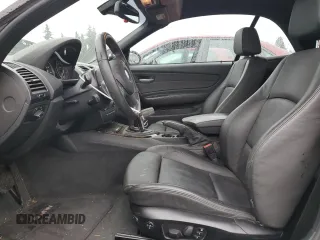 2008 BMW 1 Series 135i z VIN WBAUN935X8VK39744, wystawiony jako Copart lot #87072544 z przebiegiem 40 581 mil mil oraz Szkoda całkowita • Salvage title. Historia ofert i sprzedaży dostępna na DreamBid. Obrazek 7.
