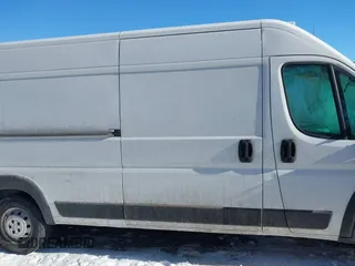 2020 Ram ProMaster Cargo with VIN 3C6URVJGXLE122352, listed as a IAAI auction lot 41331553 with 492,649 mi miles and . Bid and sale history available at carsss.com. Image 13.